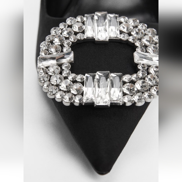 Mango Heels - Picture 4 of 13